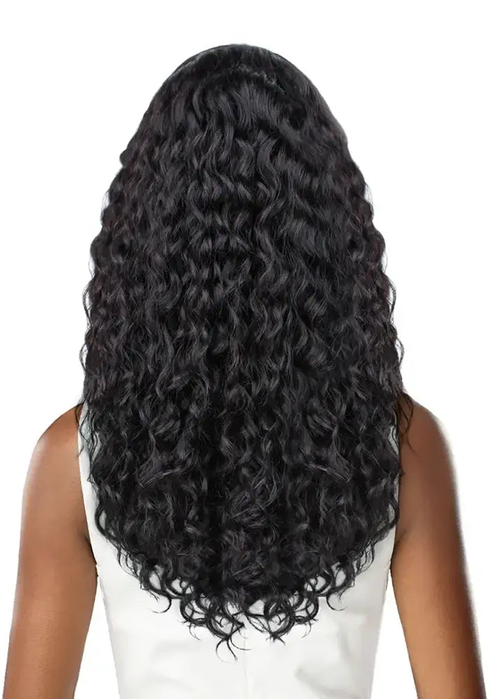 Bellatique® 13x4 deep lace wig in Nancy style back